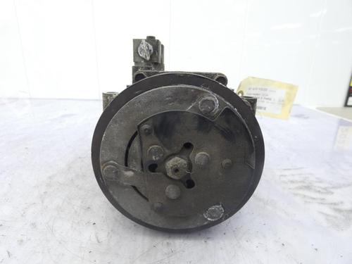 Used AC compressor AC compressor FORD FIESTA VI (CB1, CCN) 1.4 TDCi (68 hp) 23701760 23701760