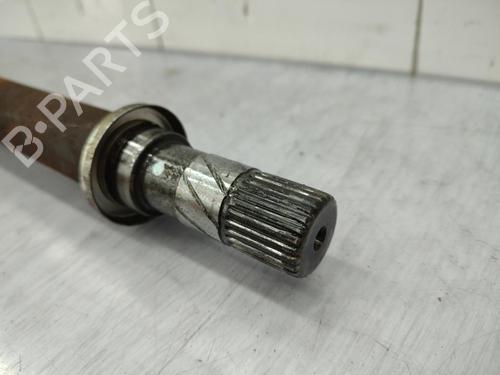 Used Right front driveshaft Right front driveshaft RENAULT LAGUNA III (BT0/1) 1.5 dCi (BT00, BT0A, BT0T, BT1J) (110 hp) 23718686 23718686