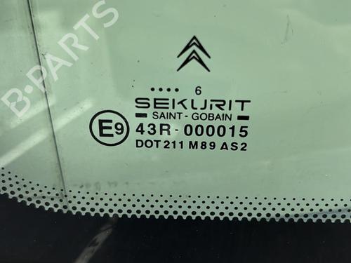Panel rude bagtil højre CITROËN XSARA PICASSO (N68) 2.0 16V (136 hp) 23702869