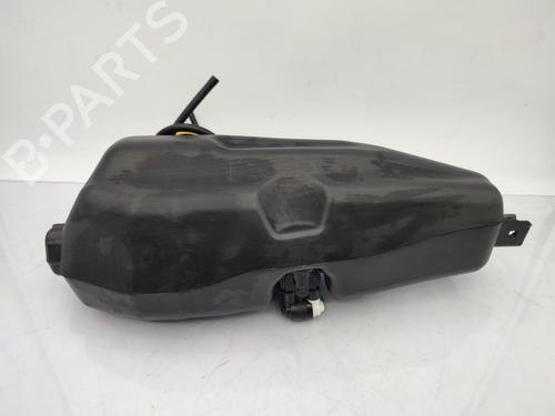 Used Windscreen washer tank DACIA SANDERO II TCe 90 (B8M1, B8MA, B8AC) (90 hp) 23709039