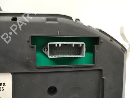 Instrument cluster RENAULT MEGANE II (BM0/1_, CM0/1_) 1.5 dCi (BM1E, CM1E) | BP23733079C47 