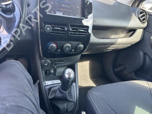 Steering wheel RENAULT CLIO IV (BH_) 1.5 dCi 90 | BP23732984C49 