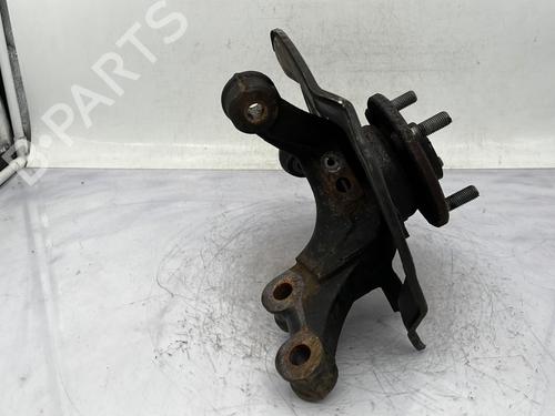 Left front steering knuckle TOYOTA YARIS (_P13_) 1.0 (KSP130_, KSP130) | BP32317066M25 