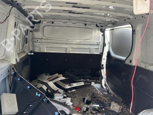 Andre RENAULT TRAFIC III Van (FG_) 1.6 dCi 95 (FGMJ, FGMR) | BP26594343O1 - Image 31