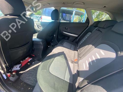Used Seats set Seats set 38943501 38943501