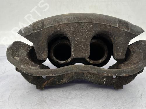 Used Right front brake caliper RENAULT MASTER II Van (FD) 2.5 D (FD0A, FD0E, FD2E, FD3E) (80 hp) 29040469
