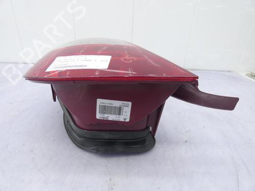 Left taillight CITROËN C5 I (DC_) 2.2 HDi (DC4HXB, DC4HXE) | BP23684782C34 - Image 2