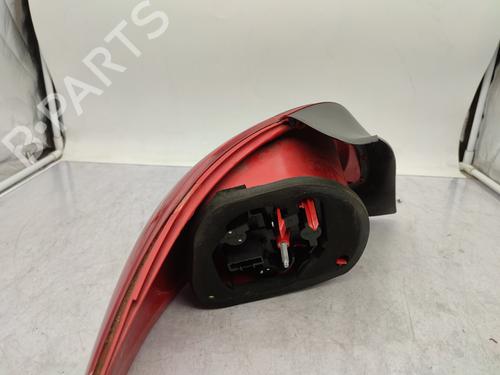 Right taillight PEUGEOT 206+ (2L_, 2M_) 1.4 HDi eco 70 | BP27506389C35 