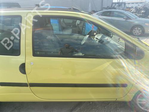Used Right front door Right front door 37493911 37493911
