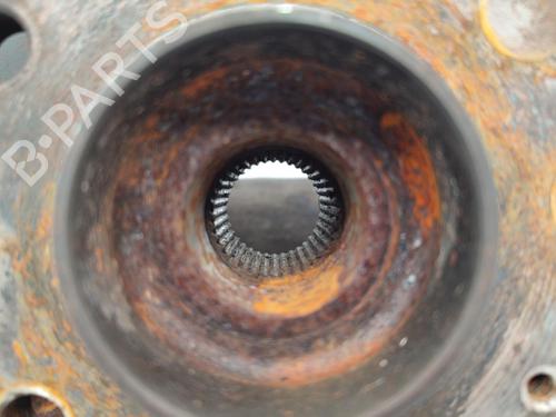 Used Left front steering knuckle VW GOLF VI (5K1) 1.4 TSI (160 hp) 23705407
