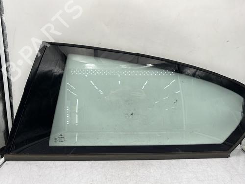 Dør rude ventre bagtil BMW 1 (E81) 118 d (143 hp) 33169046