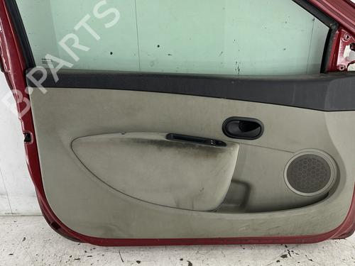Left front door RENAULT CLIO III (BR0/1, CR0/1) 1.2 16V (BR02, BR0J, BR11, CR02, CR0J, CR11) | BP27633818C2 