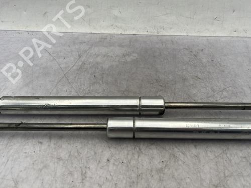 Used Tailgate lift support Tailgate lift support VW PHAETON (3D1, 3D2, 3D3, 3D4, 3D6, 3D7, 3D8, 3D9) 3.0 V6 TDI 4motion (224 hp) 30875996 30875996