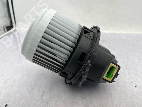 Heater blower motor DACIA SANDERO II TCe 90 (B8M1, B8MA, B8AC) | BP34000390M62 - Image 4