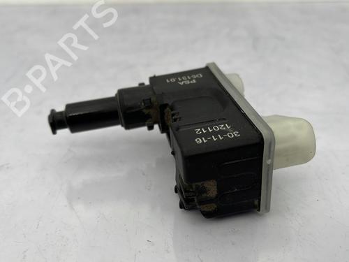 Fuel door actuator PEUGEOT 3008 II SUV (MC_, MR_, MJ_, M4_) 1.6 BlueHDi 120 | BP25154355E18 