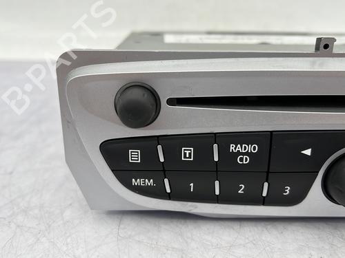 Bilradio RENAULT MEGANE III Hatchback (BZ0/1_, B3_) 1.9 dCi (BZ0N, BZ0J) | BP24517862E6 