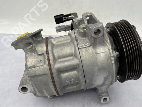 Used AC compressor AC compressor RENAULT CLIO V (B7_) 1.5 Blue dCi 100 (B7AD) (101 hp) 23758940 23758940