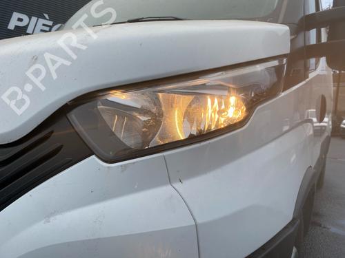 left-headlight-iveco-daily-vi-van-2014-39985975 main image