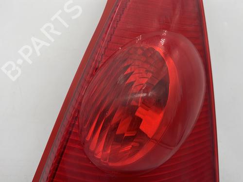 Right taillight PEUGEOT 107 (PM_, PN_) 1.0 | BP23683870C35 