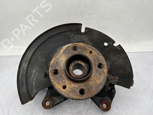 Used Left front steering knuckle RENAULT CLIO V (B7_) 1.5 Blue dCi 85 (B7AG) (86 hp) 28813693