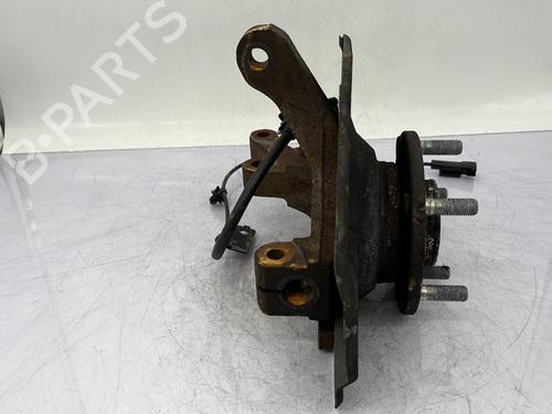 Used Right front steering knuckle Right front steering knuckle MITSUBISHI OUTLANDER III (GG_W, GF_W, ZJ, ZL, ZK) 2.2 Di-D 4WD (GF6W) (150 hp) 23759465 23759465