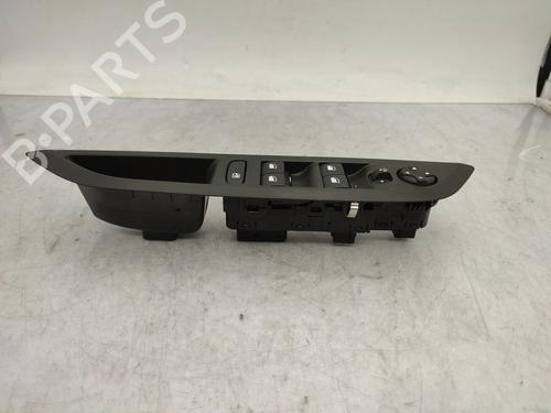 Left front window switch PEUGEOT 208 II (UB_, UP_, UW_, UJ_) 1.2 PureTech 100 | BP27608284I27 