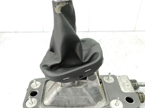 Gear lever VW TOURAN (1T1, 1T2) 1.9 TDI | BP23718952M90