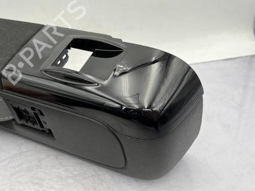 Armrest / Center console CITROËN C3 III (SX) 1.5 BlueHDi 100 (SXYHYP, SXYHTU) | BP23752361I20 - Image 6