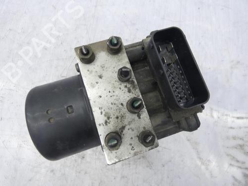 Módulo de ABS Módulo de ABS RENAULT TWINGO I (C06_) 1.2 (C066, C068) (58 hp) 23701759 23701759