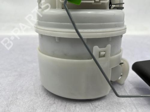 Used Fuel pump Fuel pump DACIA SANDERO II TCe 90 (B8M1, B8MA, B8AC) (90 hp) 33801022 33801022