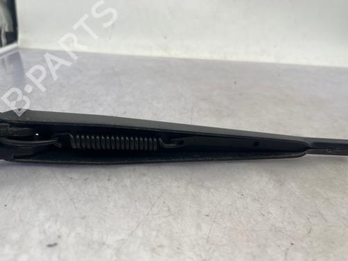 Used Front windshield wiper arm Front windshield wiper arm 37676503 37676503