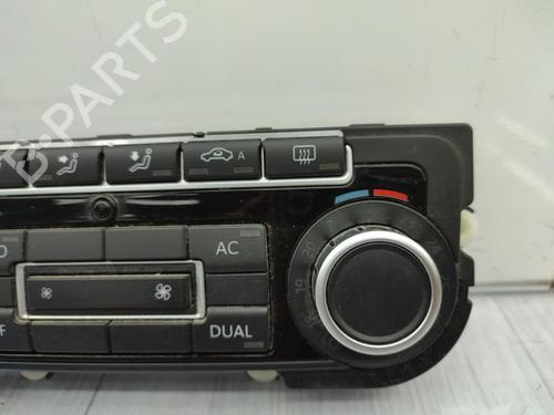 Used Climate control VW GOLF VI (5K1) 1.6 TDI (105 hp) 23710058