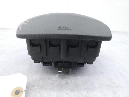 Used Driver airbag RENAULT MEGANE III Hatchback (BZ0/1_, B3_) 1.5 dCi (106 hp) 23697412