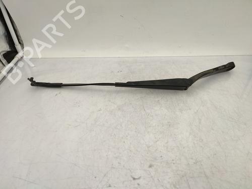 Used Front windshield wiper arm MERCEDES-BENZ C-CLASS Coupe (C204) C 220 CDI (204.302) (170 hp) 24526257