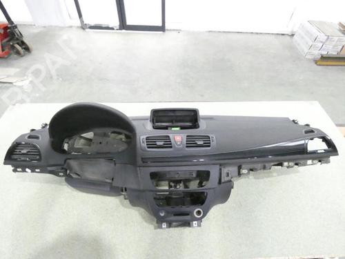 Dashboard RENAULT MEGANE III Hatchback (BZ0/1_, B3_) 1.5 dCi | BP23689849C46 - Image 12