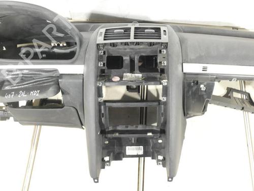 Used Dashboard Dashboard PEUGEOT 407 (6D_) 2.0 HDi 135 (6DRHRH, 6DRHRE, 6DRHRG, 6DRHRJ) (136 hp) 23670972 23670972