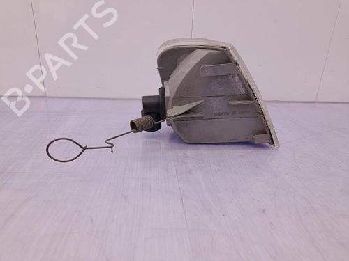 Used Left front indicator Left front indicator PEUGEOT 405 I (15B) 1.9 (109 hp) 23708102 23708102