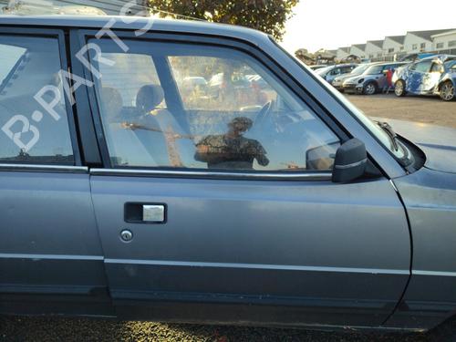 Used Parts PEUGEOT 305 II (581M) 1.6 2305566