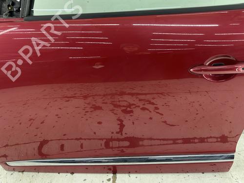 left-front-door-renault-megane-iii-hatchback-bz01_-b3_-2008-31601835 main image