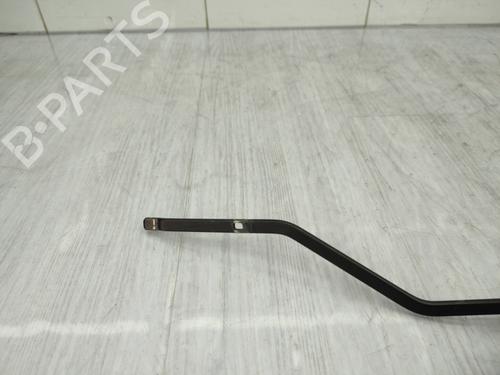 Front windshield wiper arm RENAULT CLIO IV (BH_) 1.5 dCi 90 | BP23739536C143 