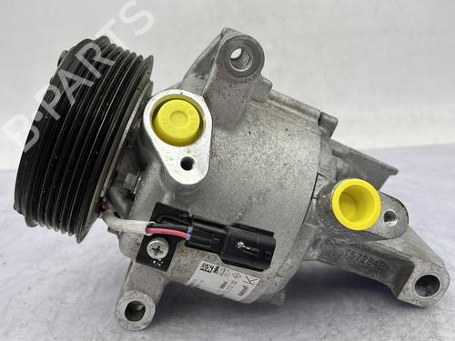 Used AC compressor DACIA DUSTER (HM_) 1.5 dCi 115 (HMAD) (116 hp) 26892788
