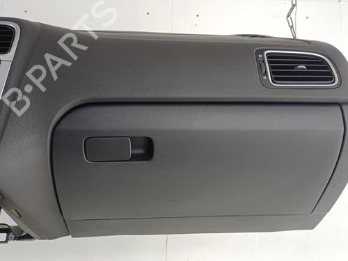 Dashboard VW POLO V (6R1, 6C1) 1.6 TDI | BP23733299C46 