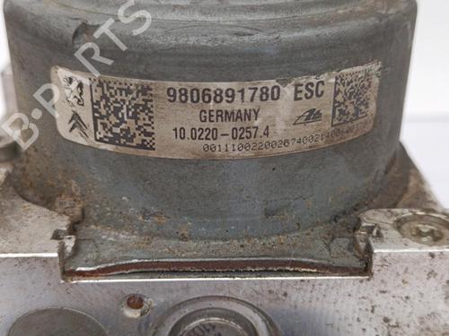 Used ABS pump PEUGEOT 208 I (CA_, CC_) 1.4 HDi (68 hp) 23676343