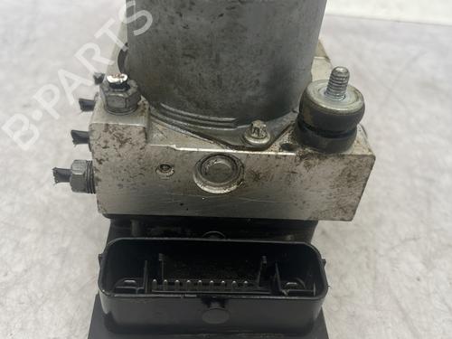 Used ABS pump ABS pump RENAULT TRAFIC II Bus (JL) 2.0 dCi 90 (JL00, JL01, JL0H, JL0M, JL0P, JL0S) (90 hp) 30961270 30961270