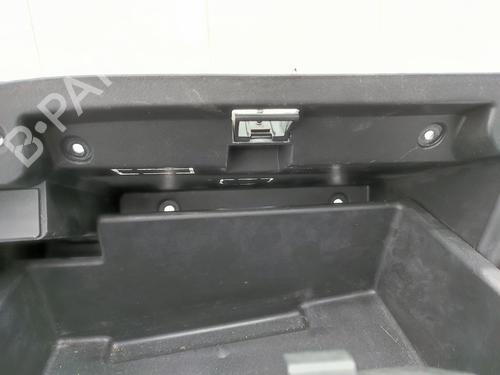 Handskerum SEAT LEON (1P1) 1.9 TDI | BP23750278C95