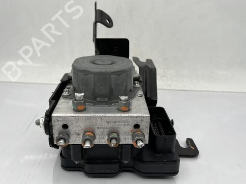 Used ABS pump ABS pump DACIA SANDERO II TCe 90 (B8M1, B8MA, B8AC) (90 hp) 23758593 23758593