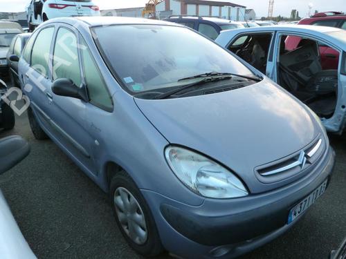 Right headlight CITROËN XSARA PICASSO (N68) 2.0 HDi | BP23675411C29 
