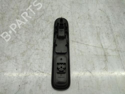 Used Right front window switch Right front window switch PEUGEOT 5008 (0U_, 0E_) 2.0 HDi (163 hp) 23709859 23709859