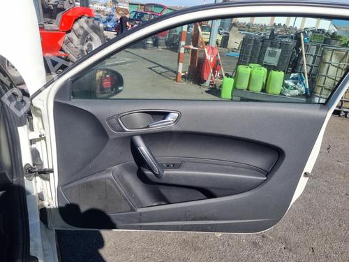 Left sun visor AUDI A1 (8X1, 8XK) 1.6 TDI | BP23718889I1 - Image 48