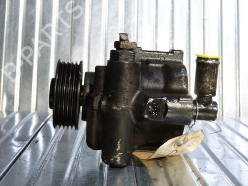 Used Steering pump Steering pump FORD MONDEO II Turnier (BNP) 1.8 TD (90 hp) 23698113 23698113